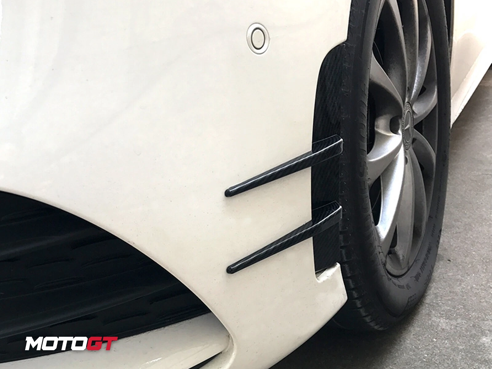 A CLASS FRONT SIDE BUMPER TRIM